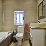 Elegant 4Br Sliema House With Rooftop Jacuzzi Holiday home Sliema