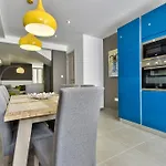 Elegant 4Br Sliema House With Rooftop Jacuzzi Holiday home *
