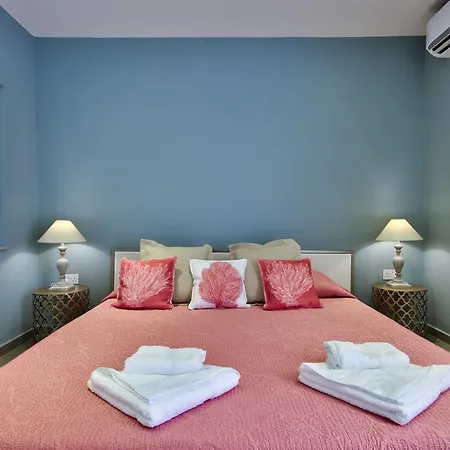 Amazing 4-bedroom Town House With Jacuzzi