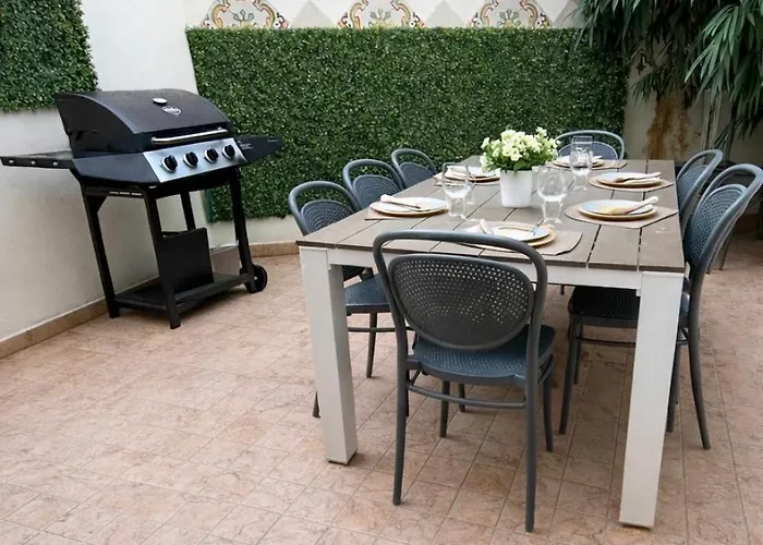 Amazing 4-bedroom Town House With Jacuzzi