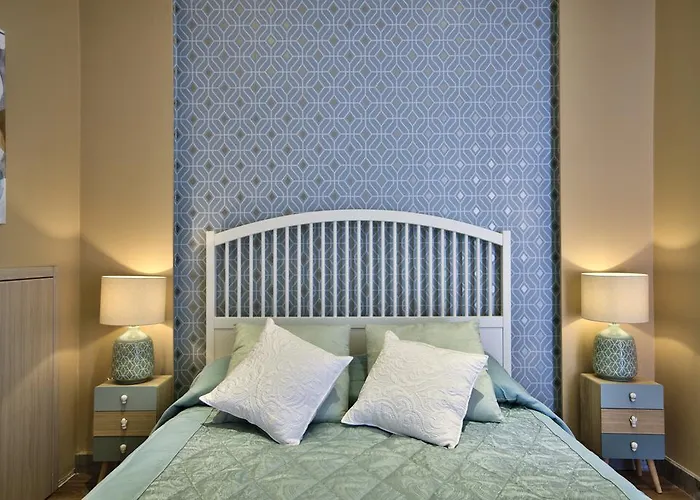 Amazing 4-bedroom Town House With Jacuzzi *