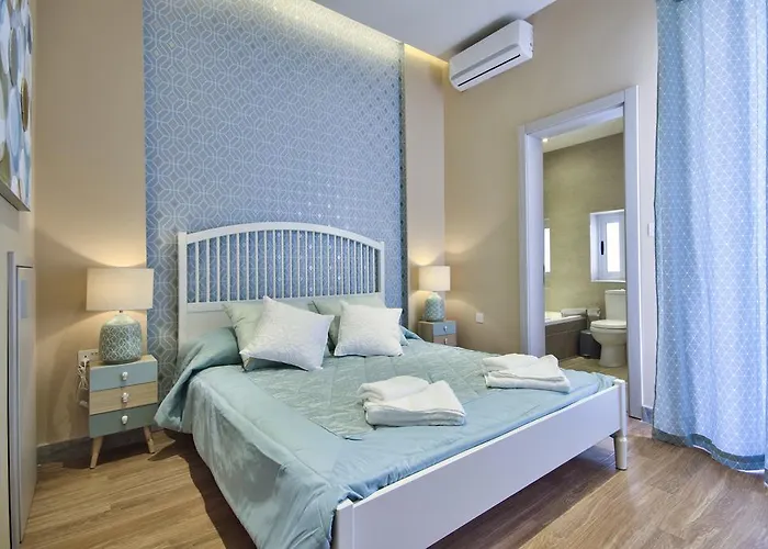 Amazing 4-bedroom Town House With Jacuzzi *